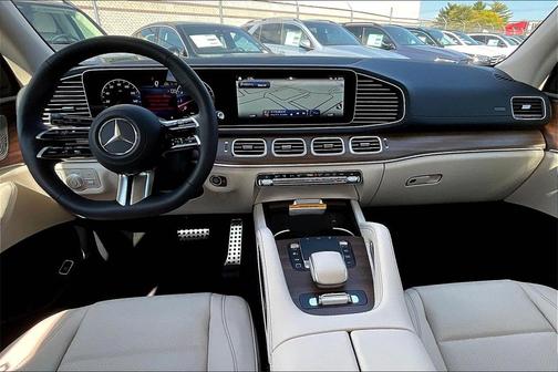 2026 Mercedes-Benz GLS 450 4MATIC