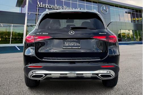 2025 Mercedes-Benz GLC 300 4MATIC