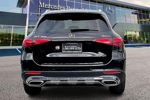 2026 Mercedes-Benz GLC 300 4MATIC