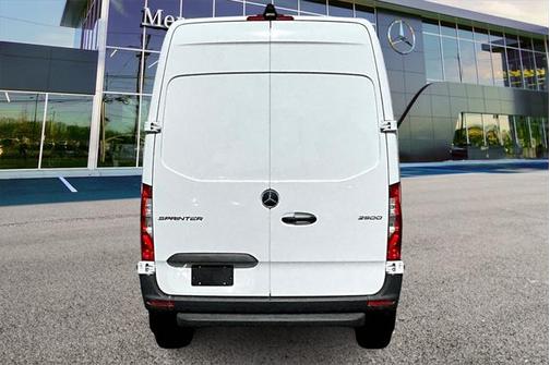 2025 Mercedes-Benz Sprinter 2500 Standard Roof
