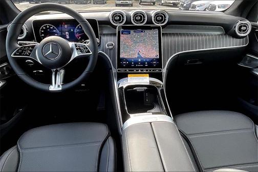 2026 Mercedes-Benz GLC 300 4MATIC