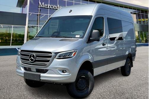 2025 Mercedes-Benz Sprinter 2500 Cargo 144 WB