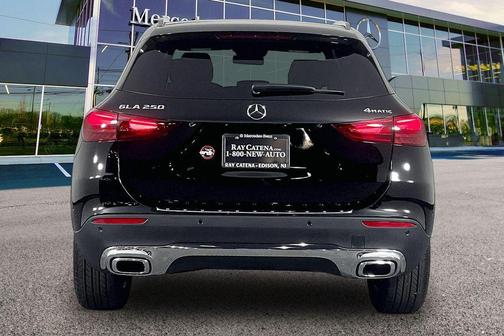 Night Black 2026 Mercedes-Benz GLA 250 4MATIC
