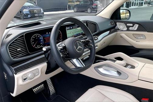 2025 Mercedes-Benz GLS 450 4MATIC