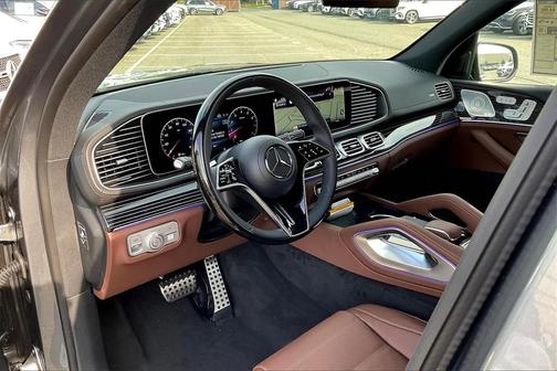 2026 Mercedes-Benz GLS 450 4MATIC