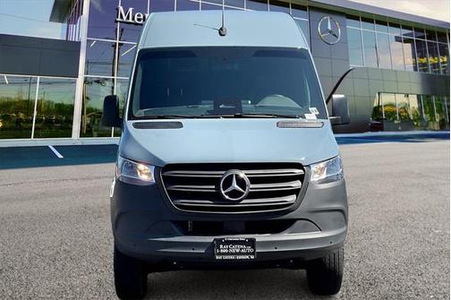 2025 Mercedes-Benz Sprinter 2500 Standard Roof