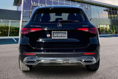 2025 Mercedes-Benz GLC 350e Base