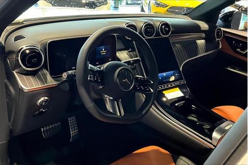2025 Mercedes-Benz GLC 350e Base