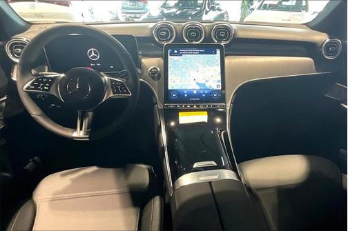 2025 Mercedes-Benz GLC 350e Base