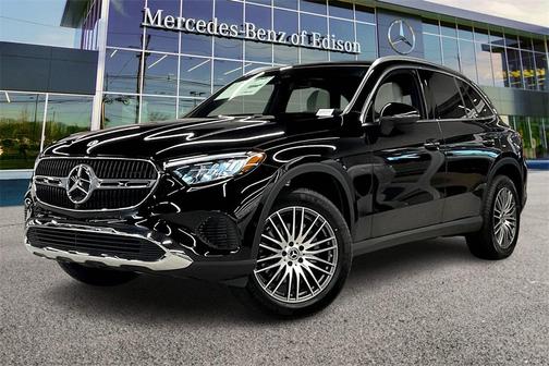 2025 Mercedes-Benz GLC 300 4MATIC