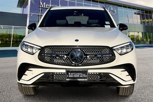 2025 Mercedes-Benz GLC 300 4MATIC