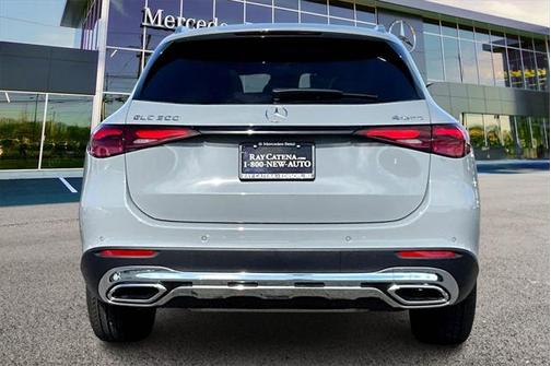2025 Mercedes-Benz GLC 300 4MATIC