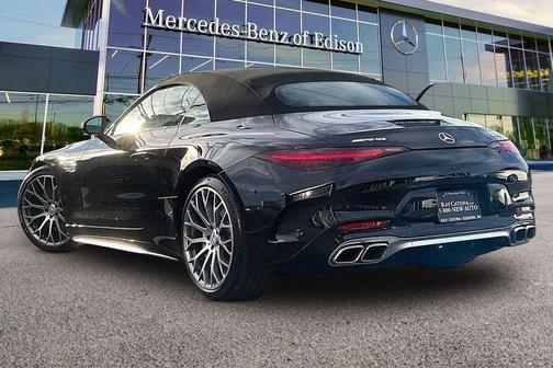 Obsidian Black Metallic 2022 Mercedes-Benz AMG SL 63 Base