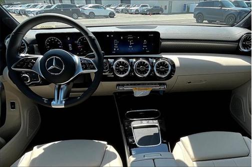 2025 Mercedes-Benz CLA 250 4MATIC