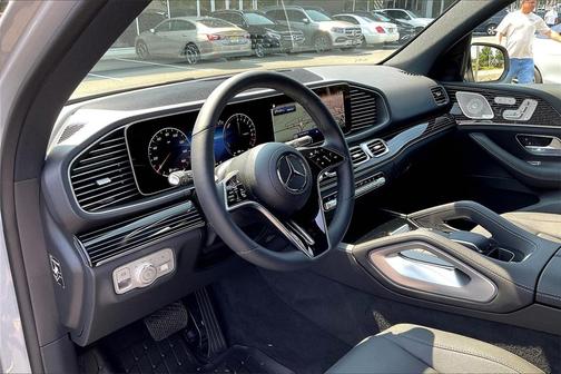 2025 Mercedes-Benz GLE 450e 4MATIC