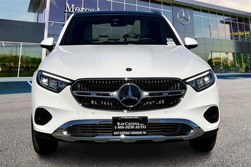 2025 Mercedes-Benz GLC 300 4MATIC