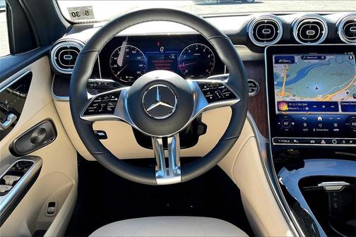 2025 Mercedes-Benz GLC 300 4MATIC