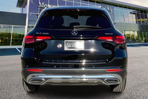 2025 Mercedes-Benz GLC 300 4MATIC