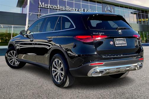 2025 Mercedes-Benz GLC 300 4MATIC