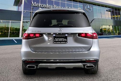 2026 Mercedes-Benz GLS 450 4MATIC