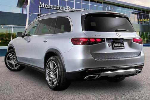 2026 Mercedes-Benz GLS 450 4MATIC