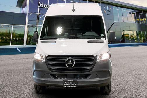 2026 Mercedes-Benz Sprinter 2500 Crew 170 WB