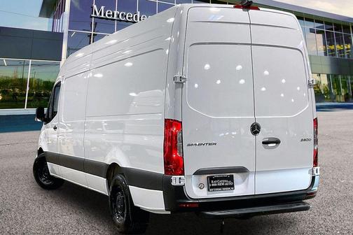 2026 Mercedes-Benz Sprinter 2500 Crew 170 WB