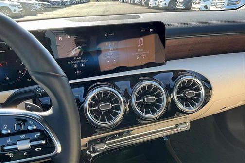 2023 Mercedes-Benz CLA 250 4MATIC