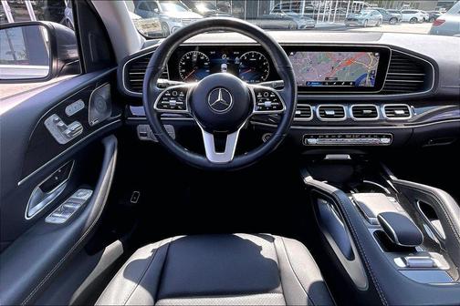 Selenite Grey Metallic 2023 Mercedes-Benz GLS 450 4MATIC