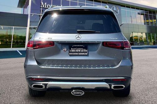 Selenite Grey Metallic 2023 Mercedes-Benz GLS 450 4MATIC