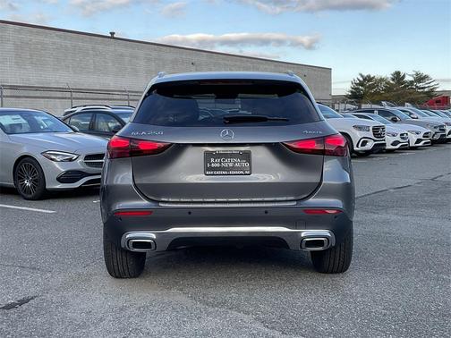 2026 Mercedes-Benz GLA 250 4MATIC