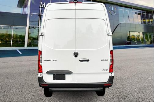 2025 Mercedes-Benz Sprinter 2500 High Roof