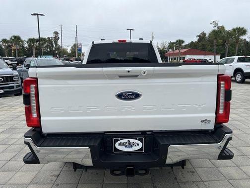2026 Ford F-350 Lariat Super Duty