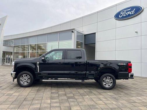 Black Metallic 2024 Ford F-250 Lariat