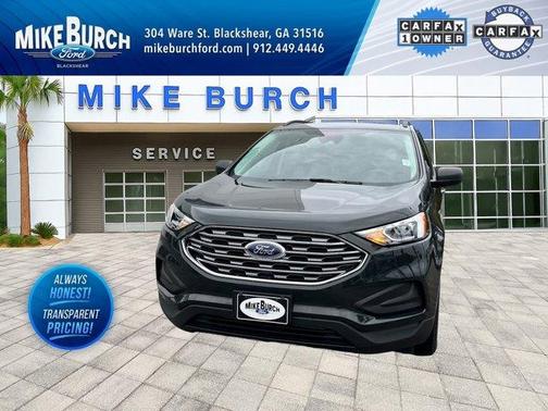2022 Ford Edge SE