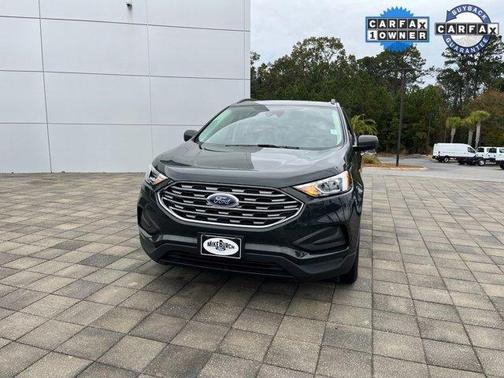 2022 Ford Edge SE