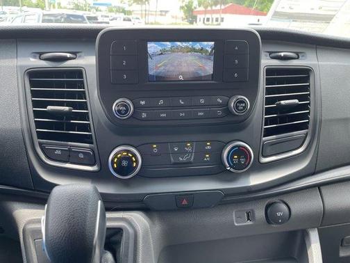 2024 Ford Transit-250
