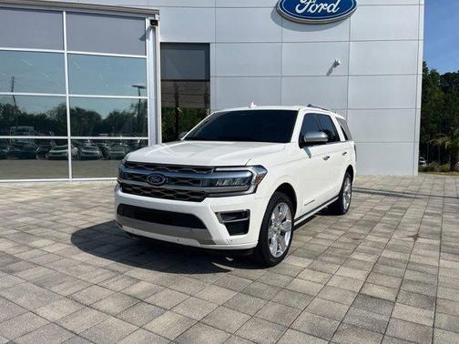 White Metallic 2022 Ford Expedition Platinum
