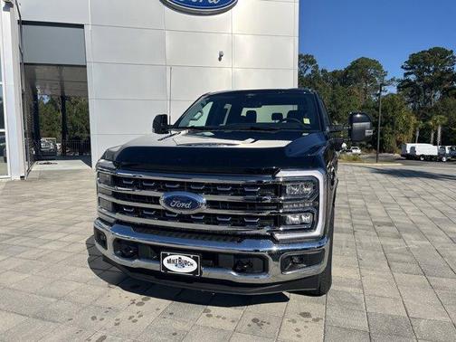 2026 Ford F-350 Lariat Super Duty