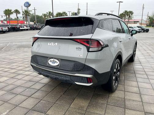 Wolf Gray 2023 Kia Sportage X-Line