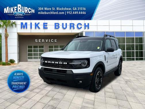 Oxford White 2025 Ford Bronco Sport Outer Banks