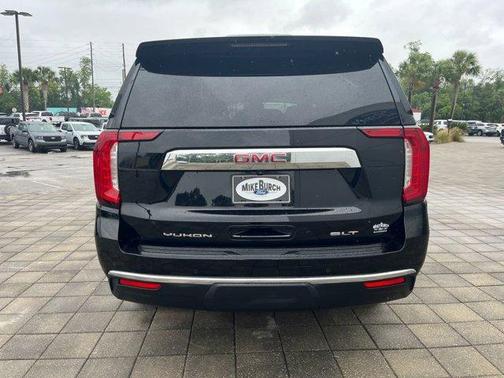 Onyx Black 2023 GMC Yukon SLT