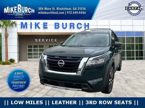 2023 Nissan Pathfinder Platinum