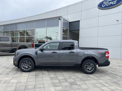Carbonized Gray Metallic 2026 Ford Maverick XLT