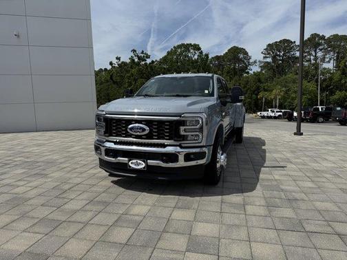 2025 Ford F-450 Lariat