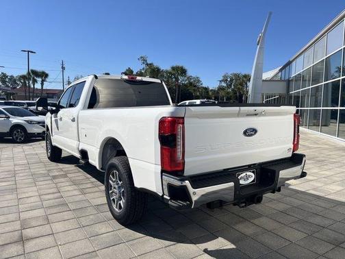 2026 Ford F-350 Lariat Super Duty