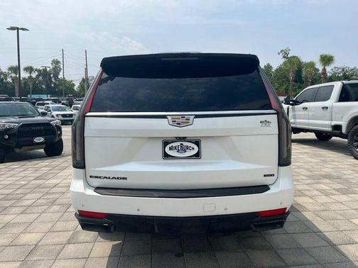 Crystal White Tri-Coat 2021 Cadillac Escalade Premium Luxury