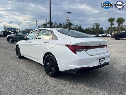 2023 Hyundai ELANTRA HEV Blue