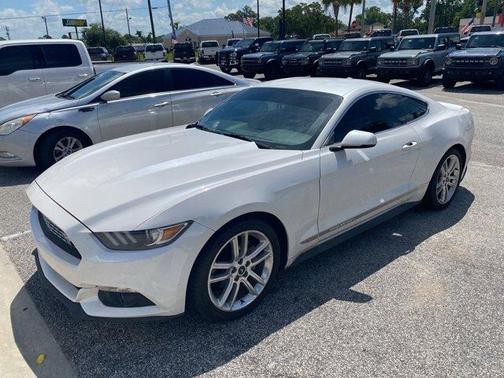 2017 Ford Mustang EcoBoost Premium