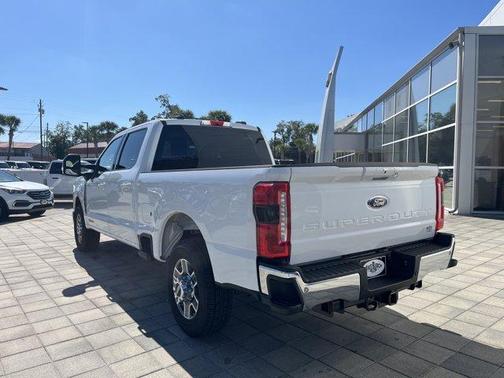 2026 Ford F-350 Lariat Super Duty